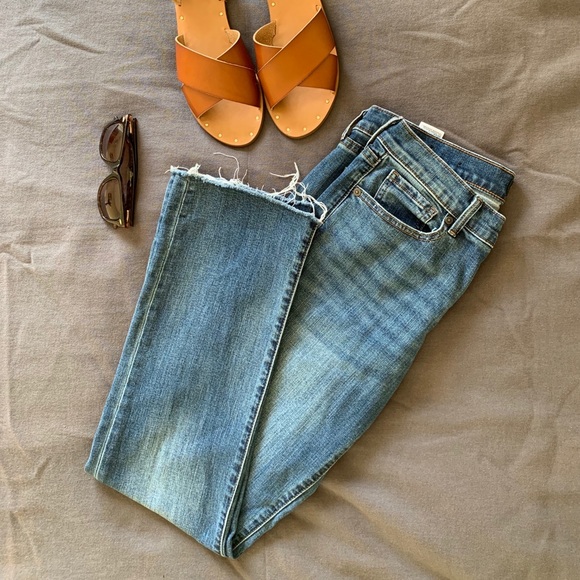 Banana Republic Denim - Banana Republic Lightly Frayed Girlfriend Jeans